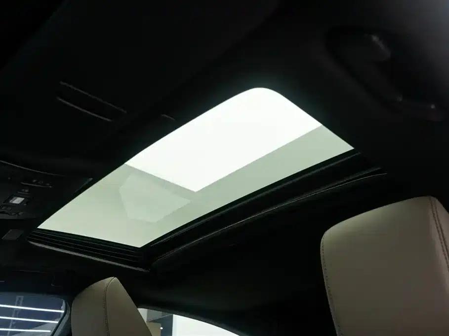 Lexus ES 2022 200 Premium Edition — миниатюра 16