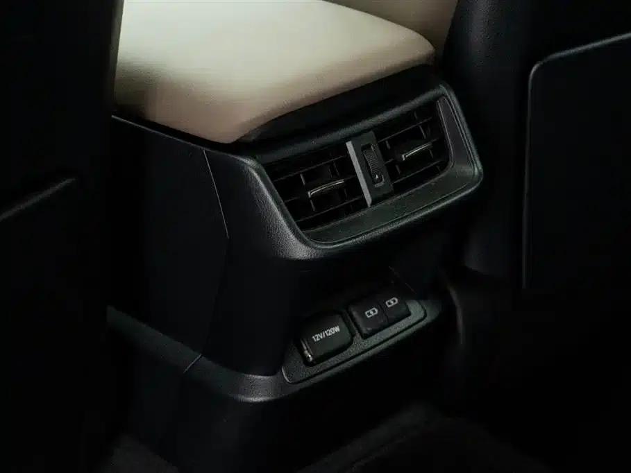 Lexus ES 2022 200 Premium Edition — миниатюра 18