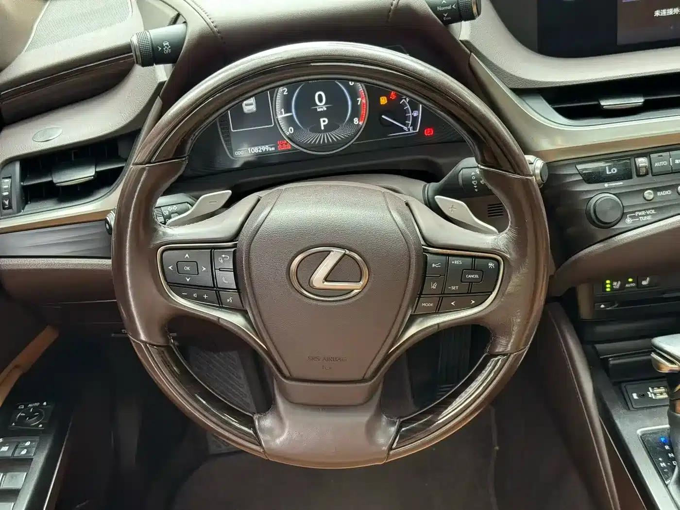 Lexus ES 2020 200 Luxury Edition — миниатюра 5
