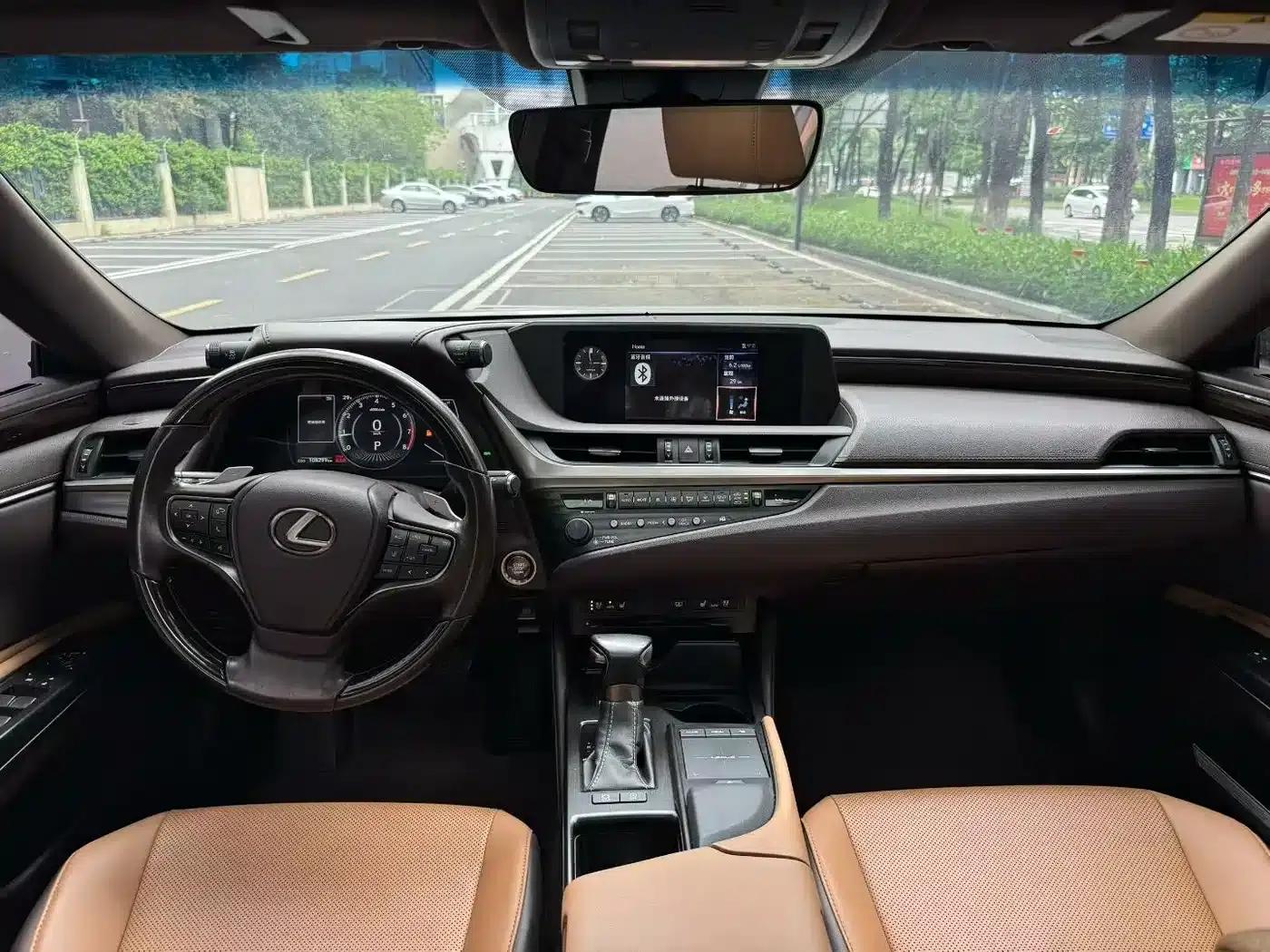 Lexus ES 2020 200 Luxury Edition — миниатюра 6