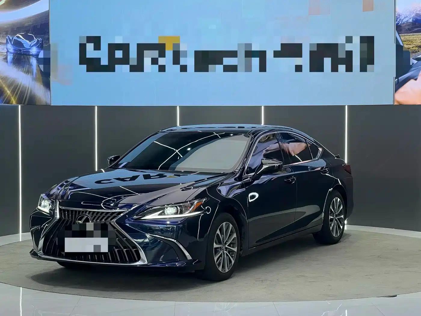 Lexus ES 2023 200 Premium Edition — миниатюра 1