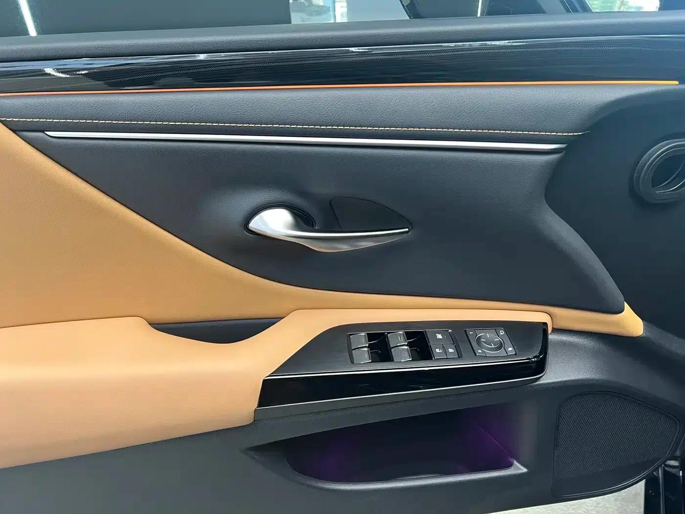 Lexus ES 2023 200 Premium Edition — миниатюра 14