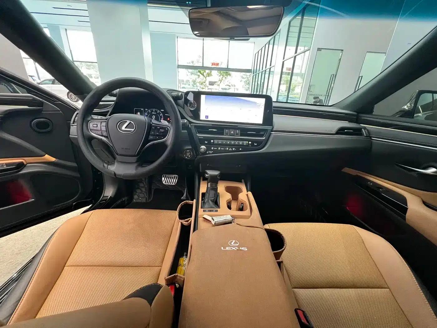 Lexus ES 2023 200 Premium Edition — миниатюра 5