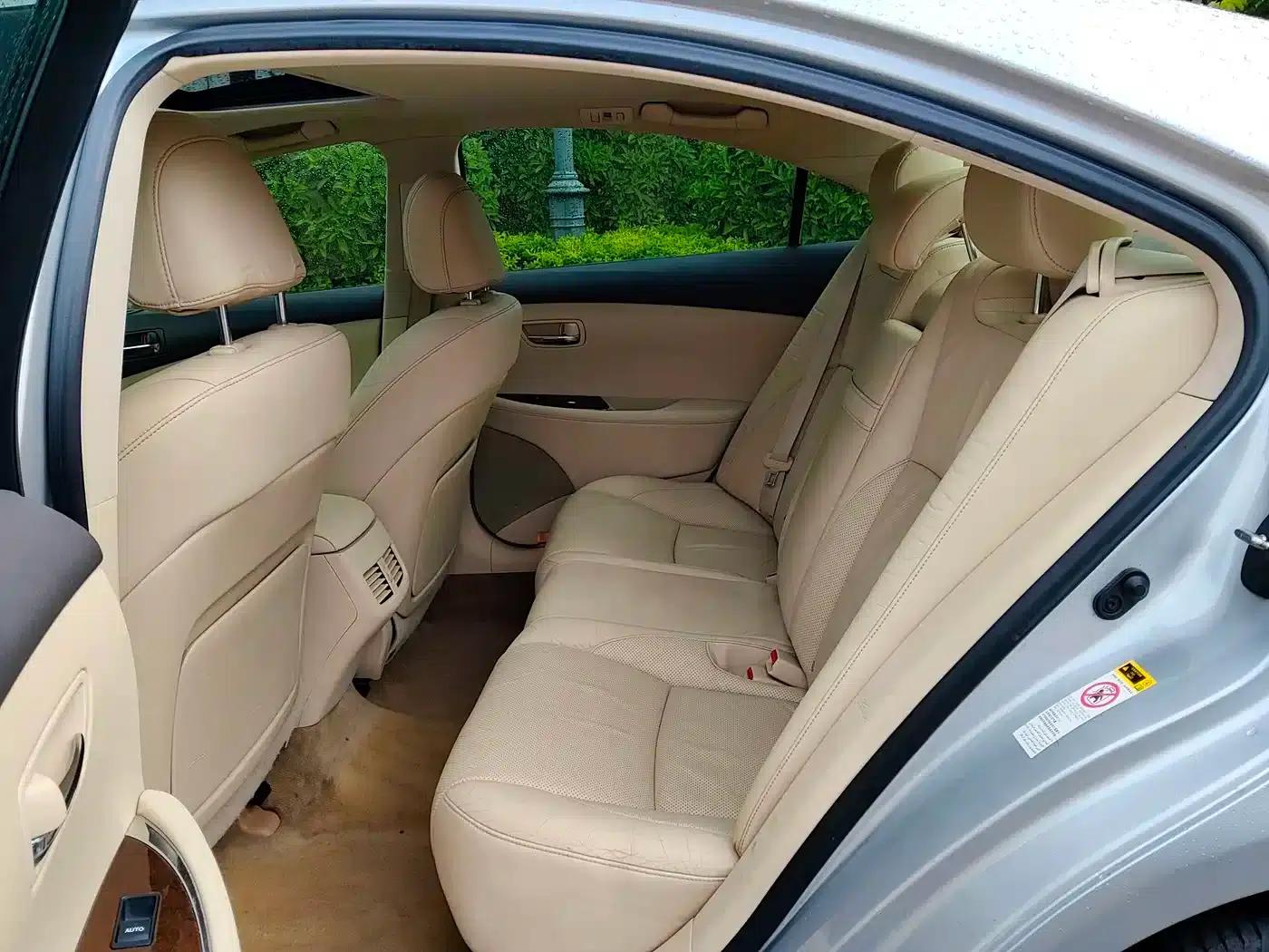 Lexus ES 2010 240 Luxury Edition — миниатюра 16