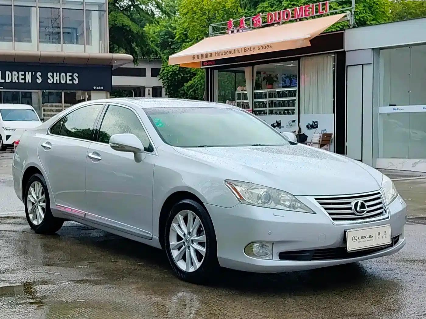 Lexus ES 2010 240 Luxury Edition — миниатюра 3