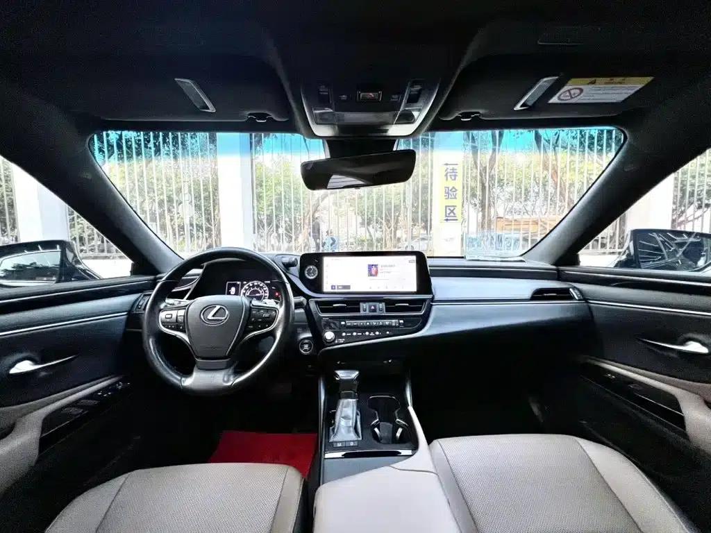 Lexus ES 2023 200 Premium Edition — миниатюра 5