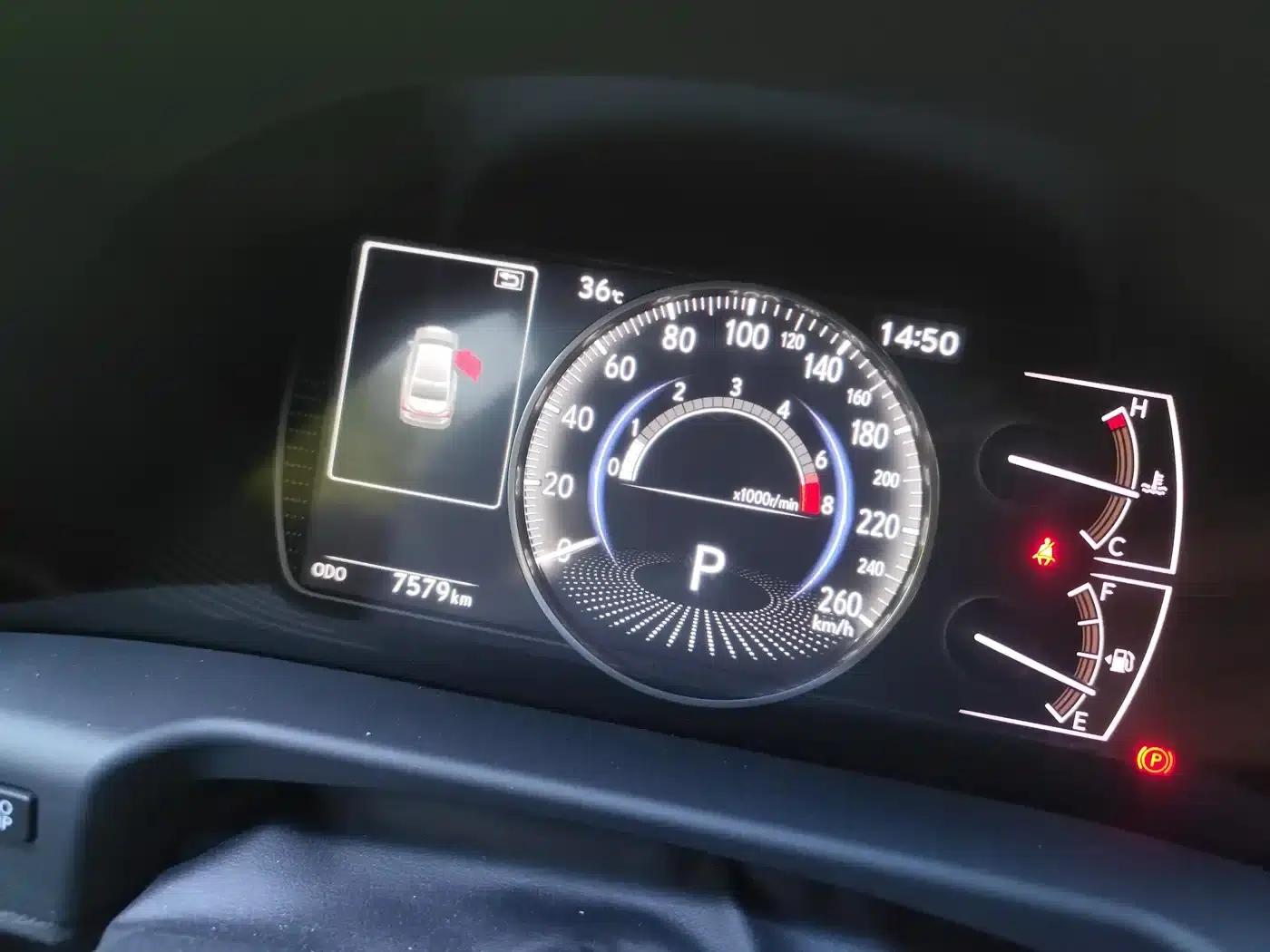 Lexus ES 2025 200 Premium Edition — миниатюра 5