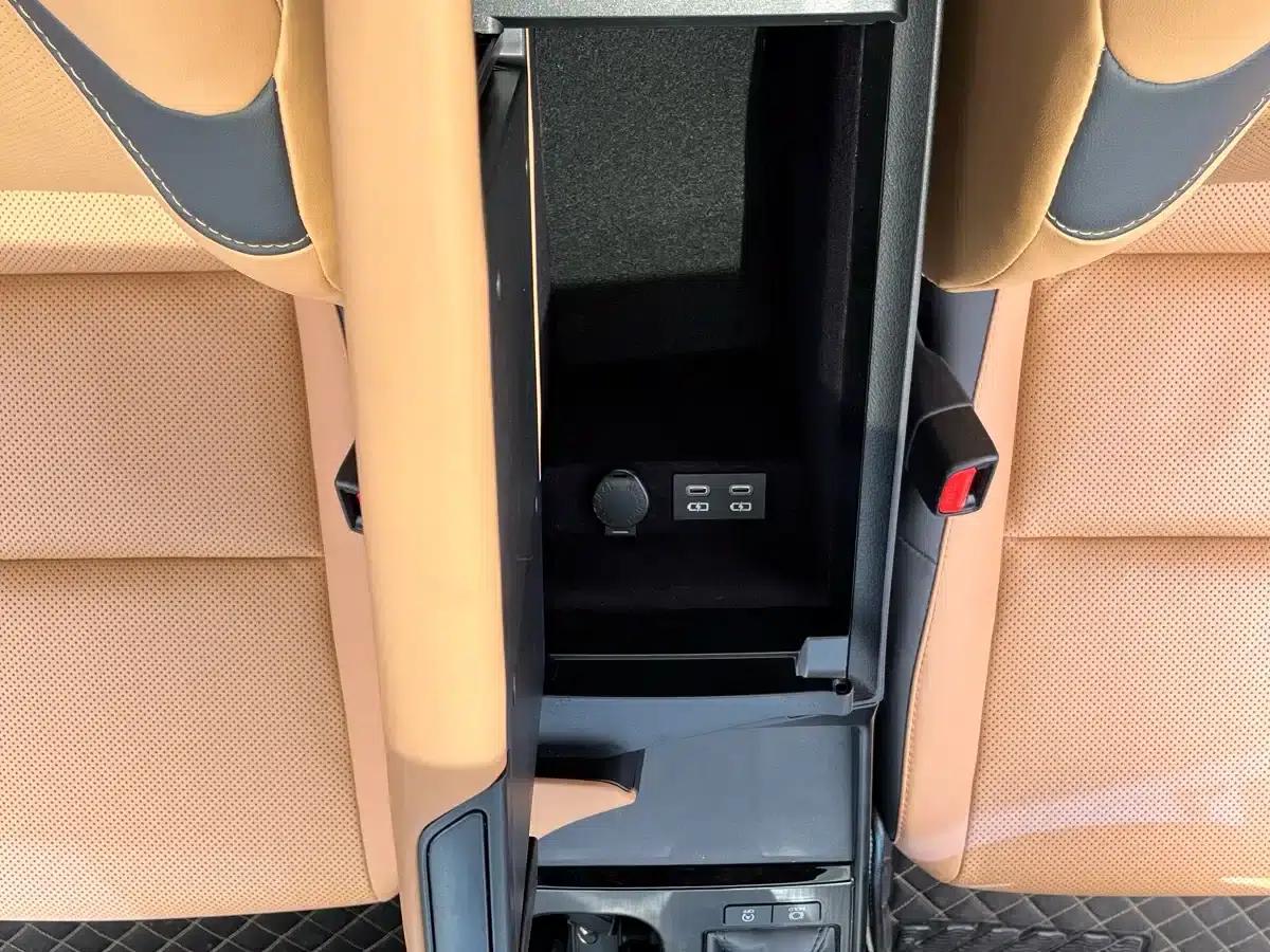 Lexus ES 2023 200 Premium Edition — миниатюра 19