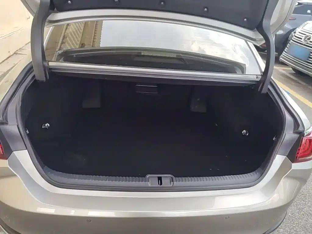 Lexus ES 2023 200 Premium Edition — миниатюра 19