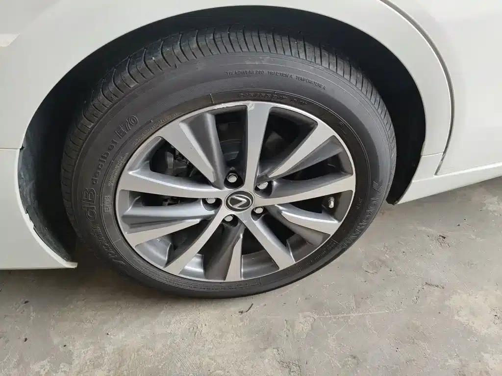 Lexus ES 2020 200 Excellence Edition — миниатюра 20
