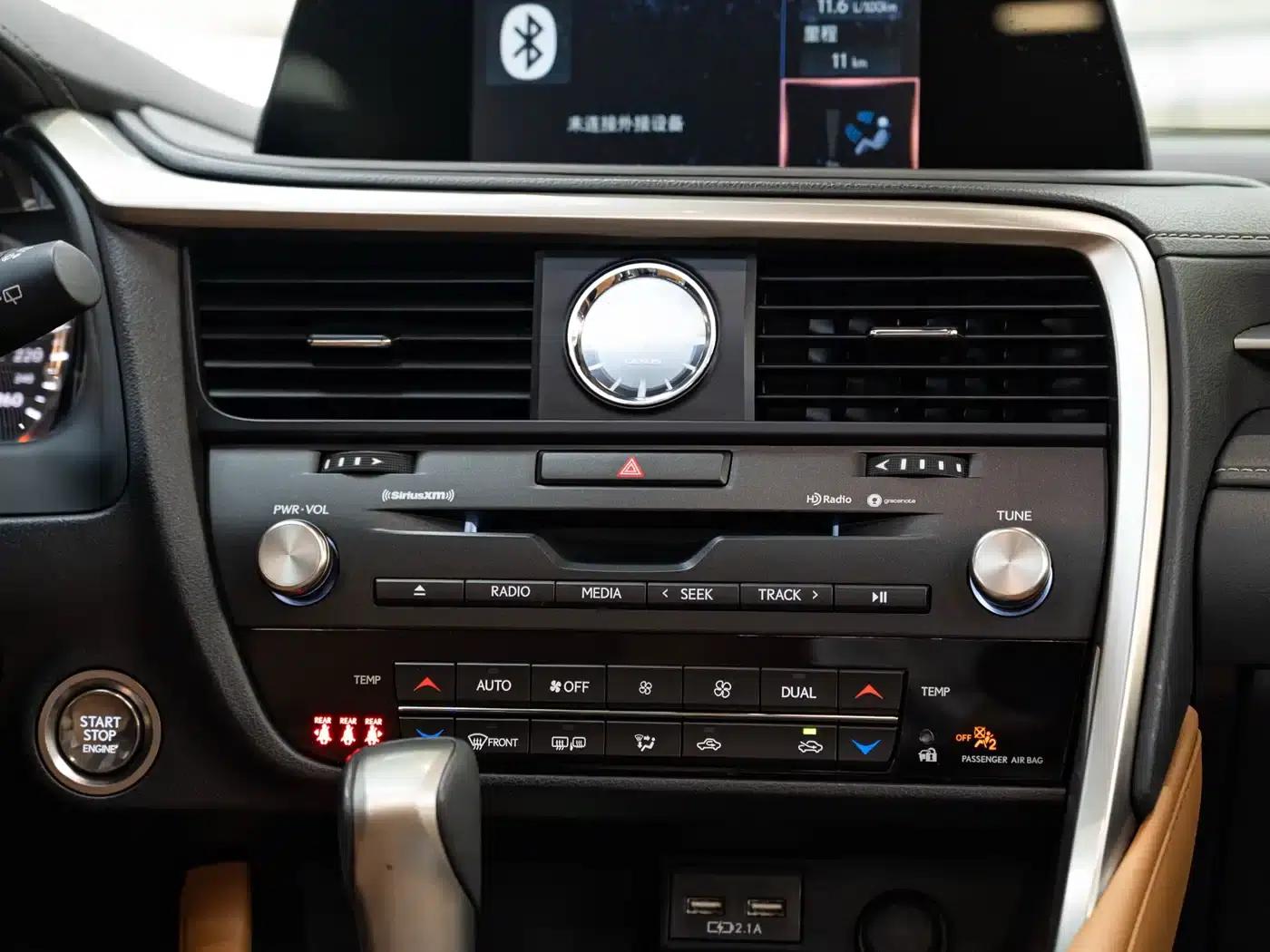 Lexus RX 350 Standard Canadian Spec (2021) — миниатюра 17