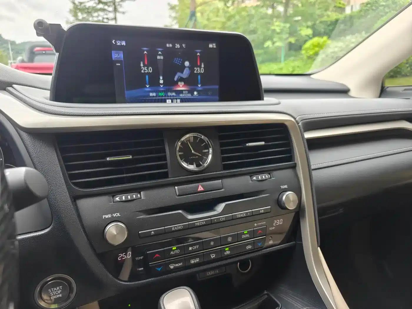 Lexus RX 2020 Facelift 300 2WD Comfort Edition — миниатюра 14