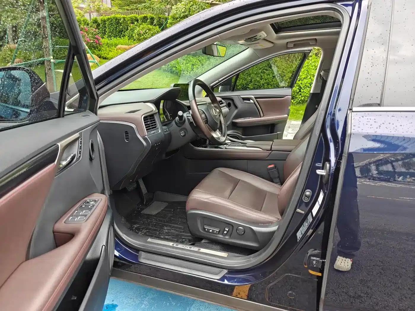 Lexus RX 2020 Facelift 300 AWD Elegant Edition — миниатюра 4