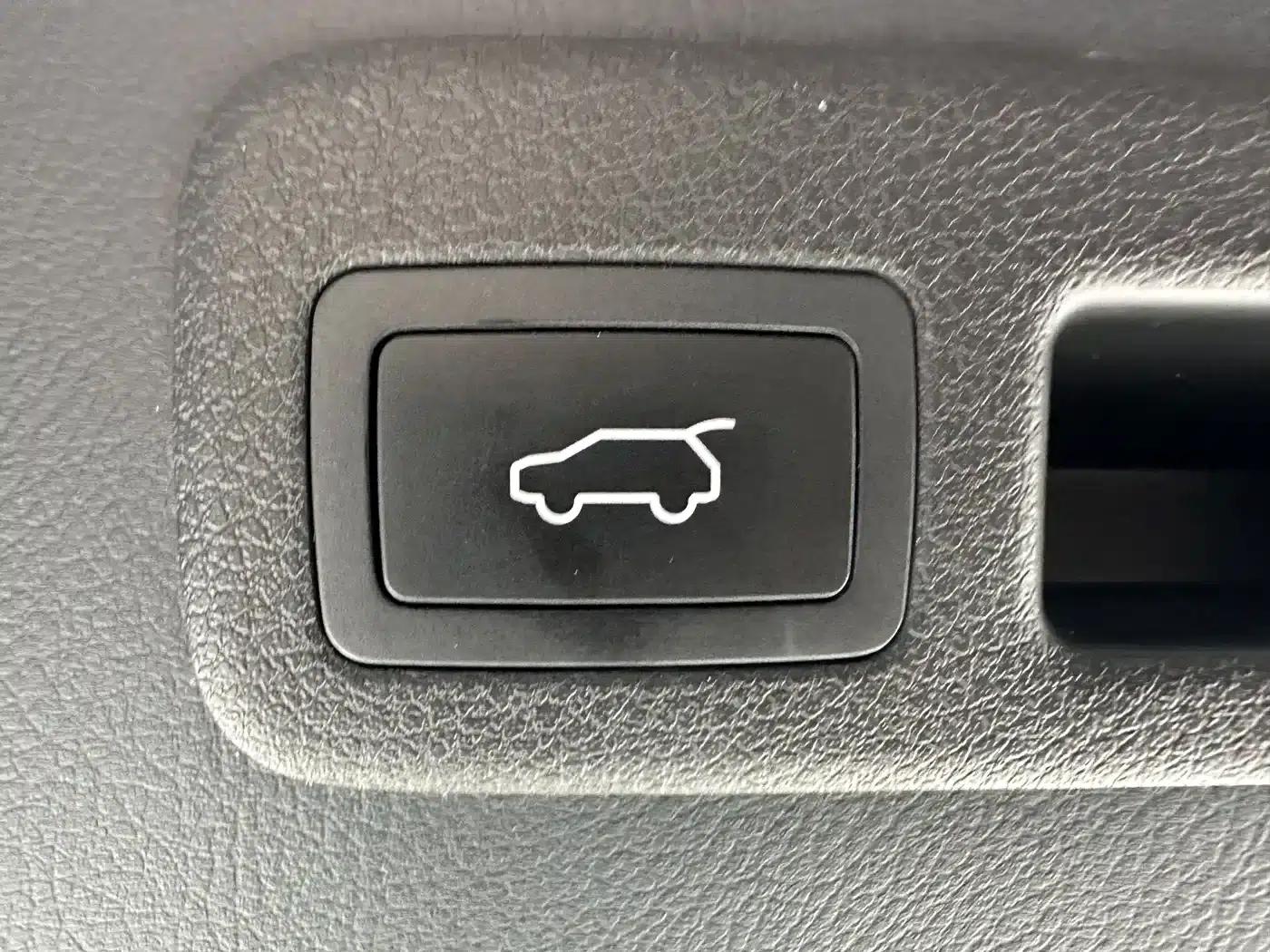 Lexus NX 2020 200 FWD Sport Edition (China V Emission Standard) — миниатюра 17