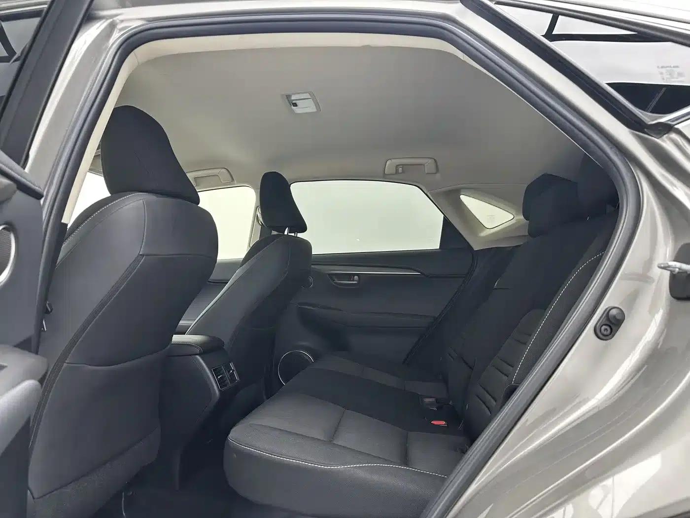 Lexus NX 2020 200 FWD Sport Edition (China V Emission Standard) — миниатюра 6