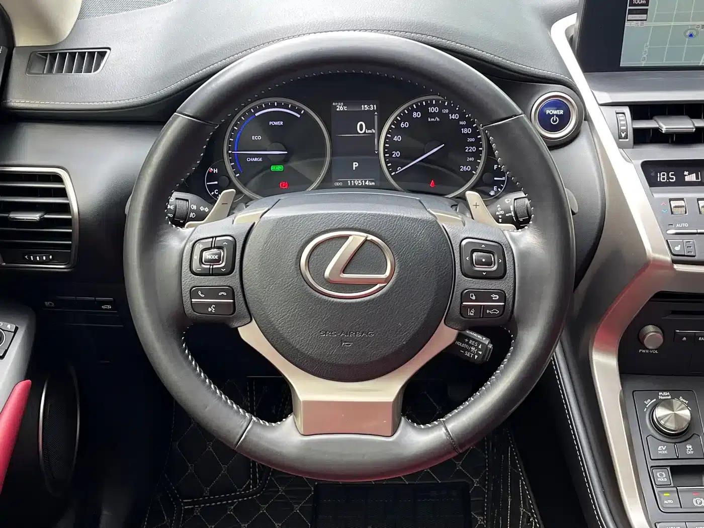 Lexus NX 2018 300h FWD Sport Edition (China V Emission Standard) — миниатюра 12
