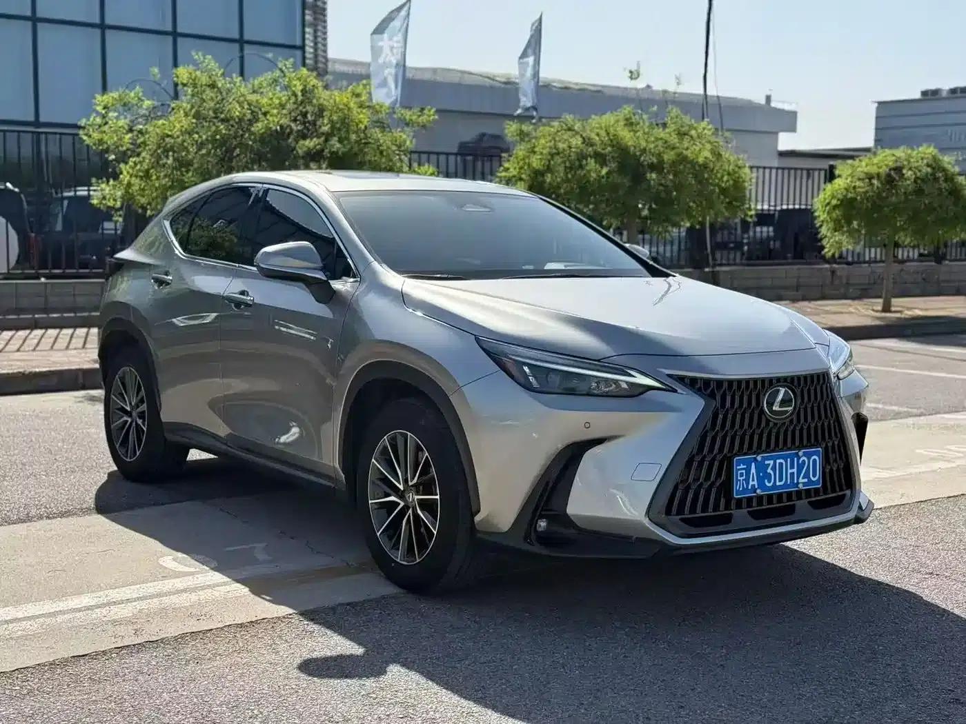 Lexus NX 2023 260 AWD Elite Edition — миниатюра 3