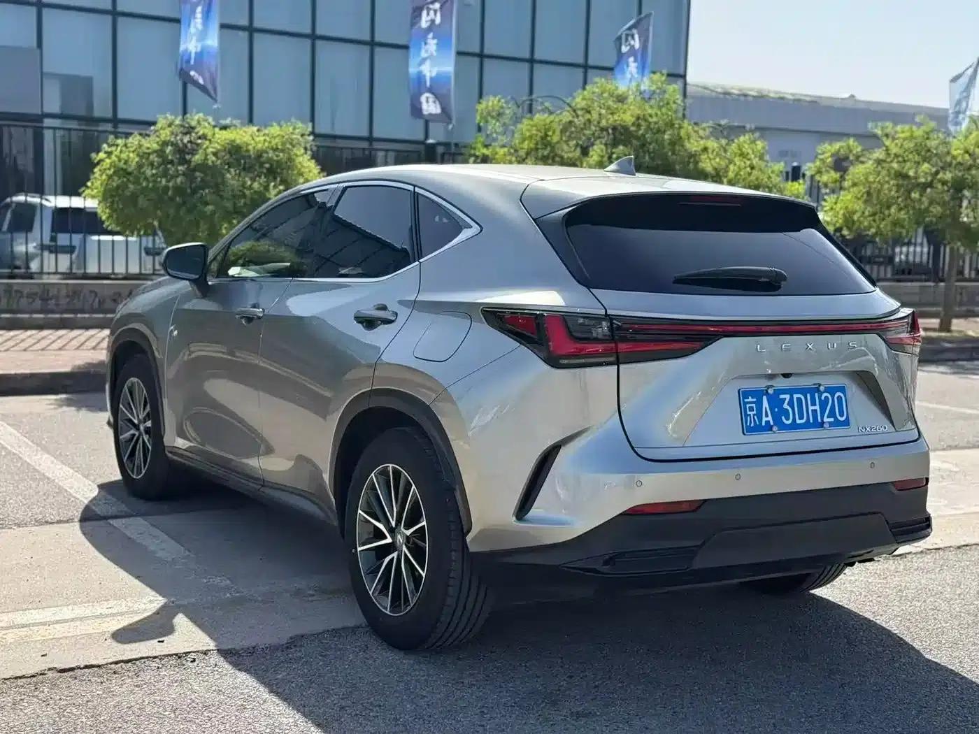 Lexus NX 2023 260 AWD Elite Edition — миниатюра 4