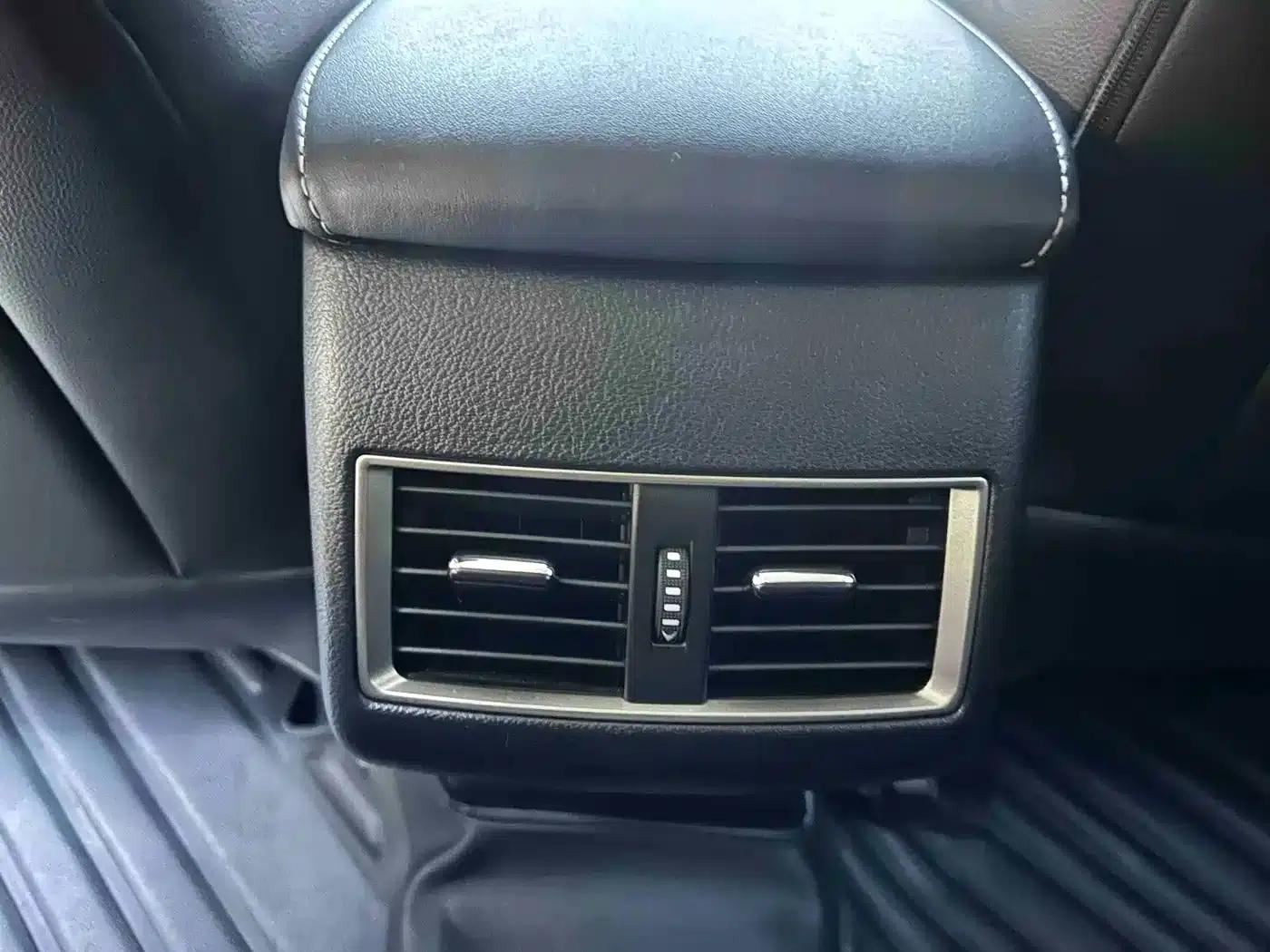Lexus NX 2020 200 FWD Sport Edition (China VI Emission Standard) — миниатюра 17