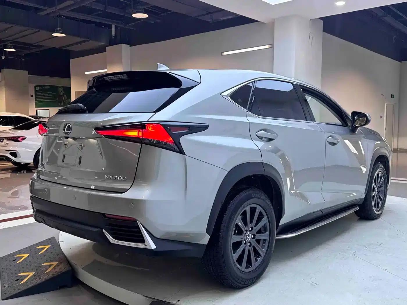 Lexus NX 2020 200 FWD Sport Edition (China VI Emission Standard) — миниатюра 6