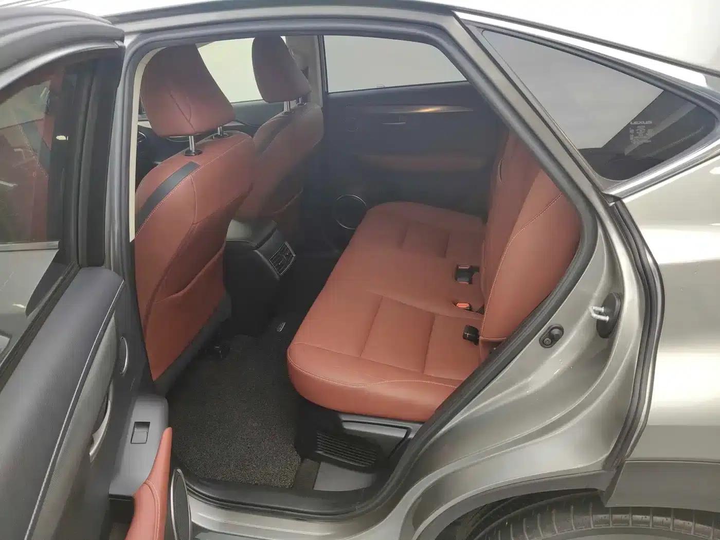 Lexus NX 2015 200t AWD Sport Edition — миниатюра 13