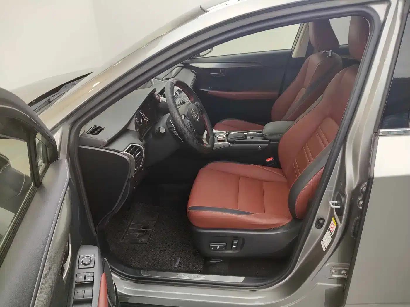 Lexus NX 2015 200t AWD Sport Edition — миниатюра 15