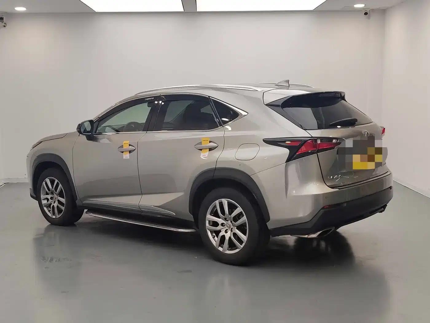 Lexus NX 2015 200t AWD Sport Edition — миниатюра 6