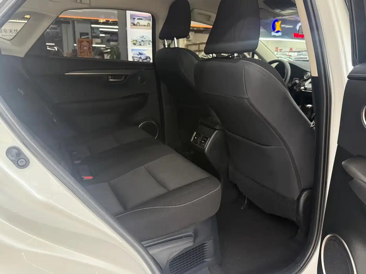 Lexus NX 2020 200 FWD Sport Edition (China VI Emission Standard) — миниатюра 13