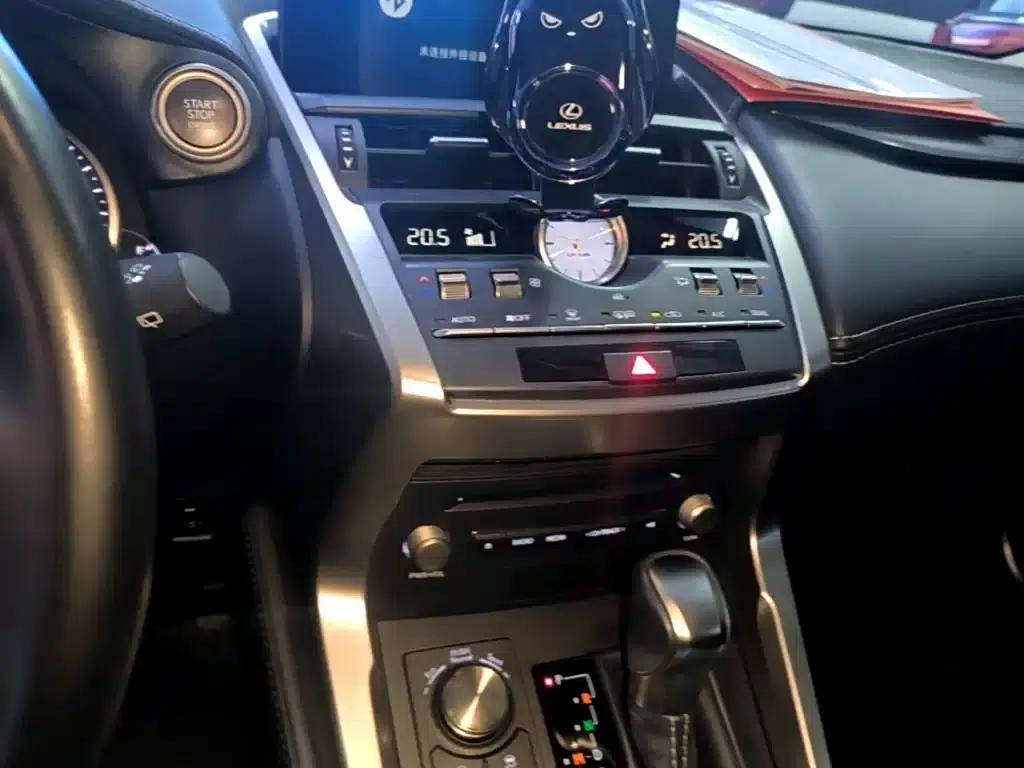 Lexus NX 2020 200 FWD Sport Edition (China VI Emission Standard) — миниатюра 13