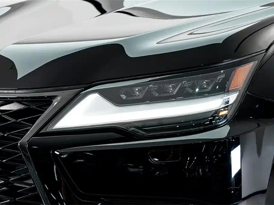 2025 Lexus LX 600 (Canadian version) — миниатюра 4