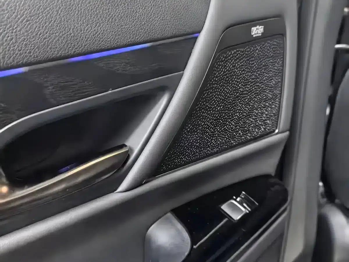 2023 Lexus LX 600 US Spec — миниатюра 7