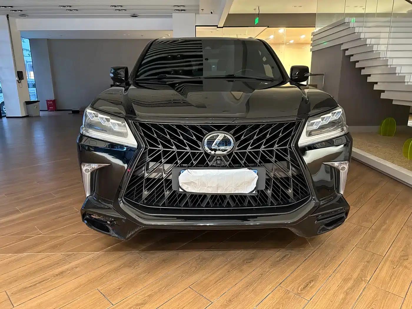 2015 Lexus LX570 Middle East Edition — миниатюра 1