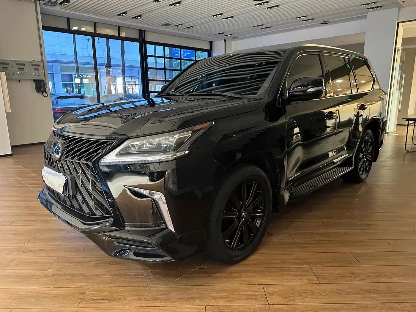 2015 Lexus LX570 Middle East Edition — миниатюра 3