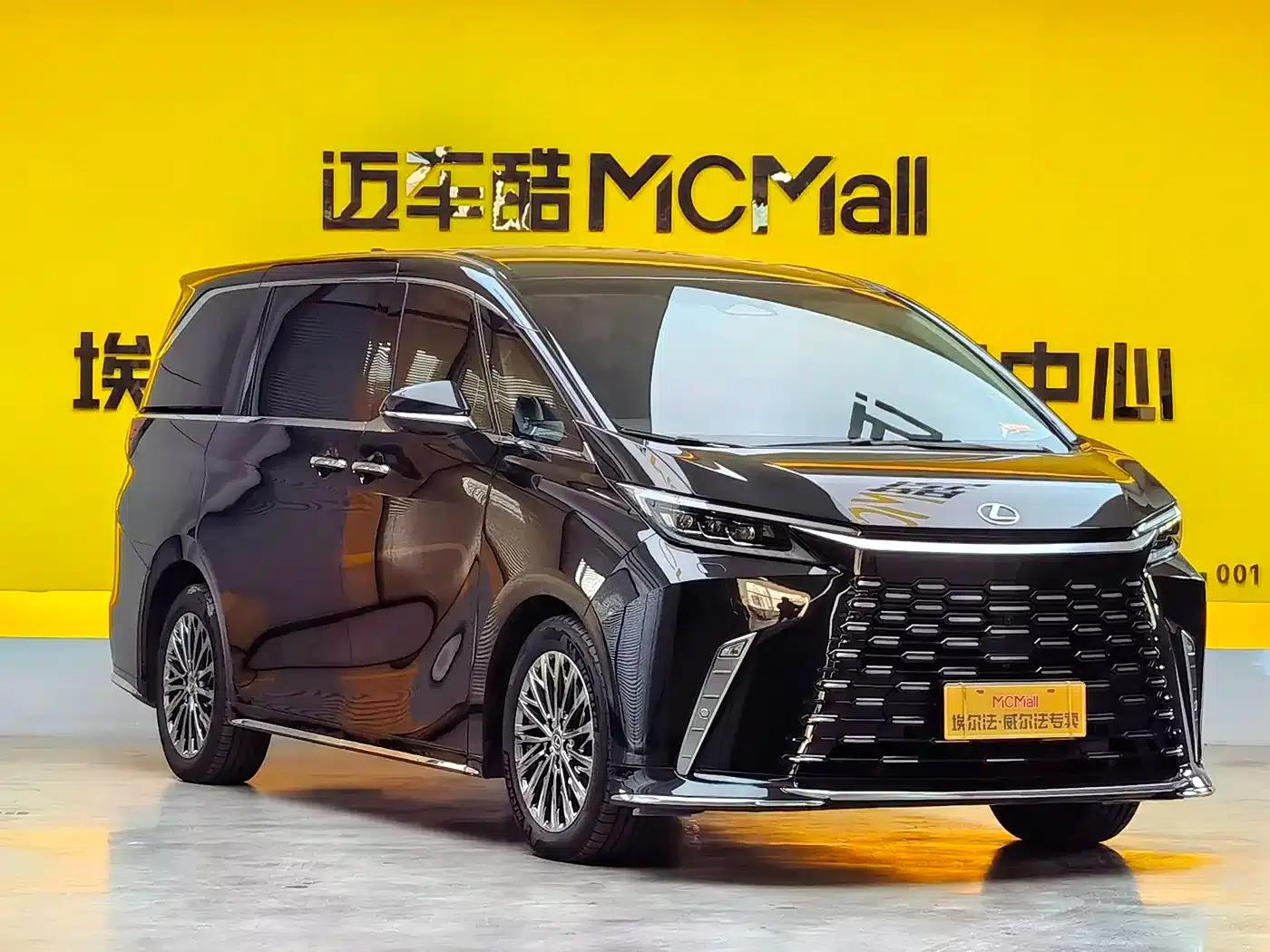 Lexus LM 2023 500h Six-Seat Premium Edition — миниатюра 3