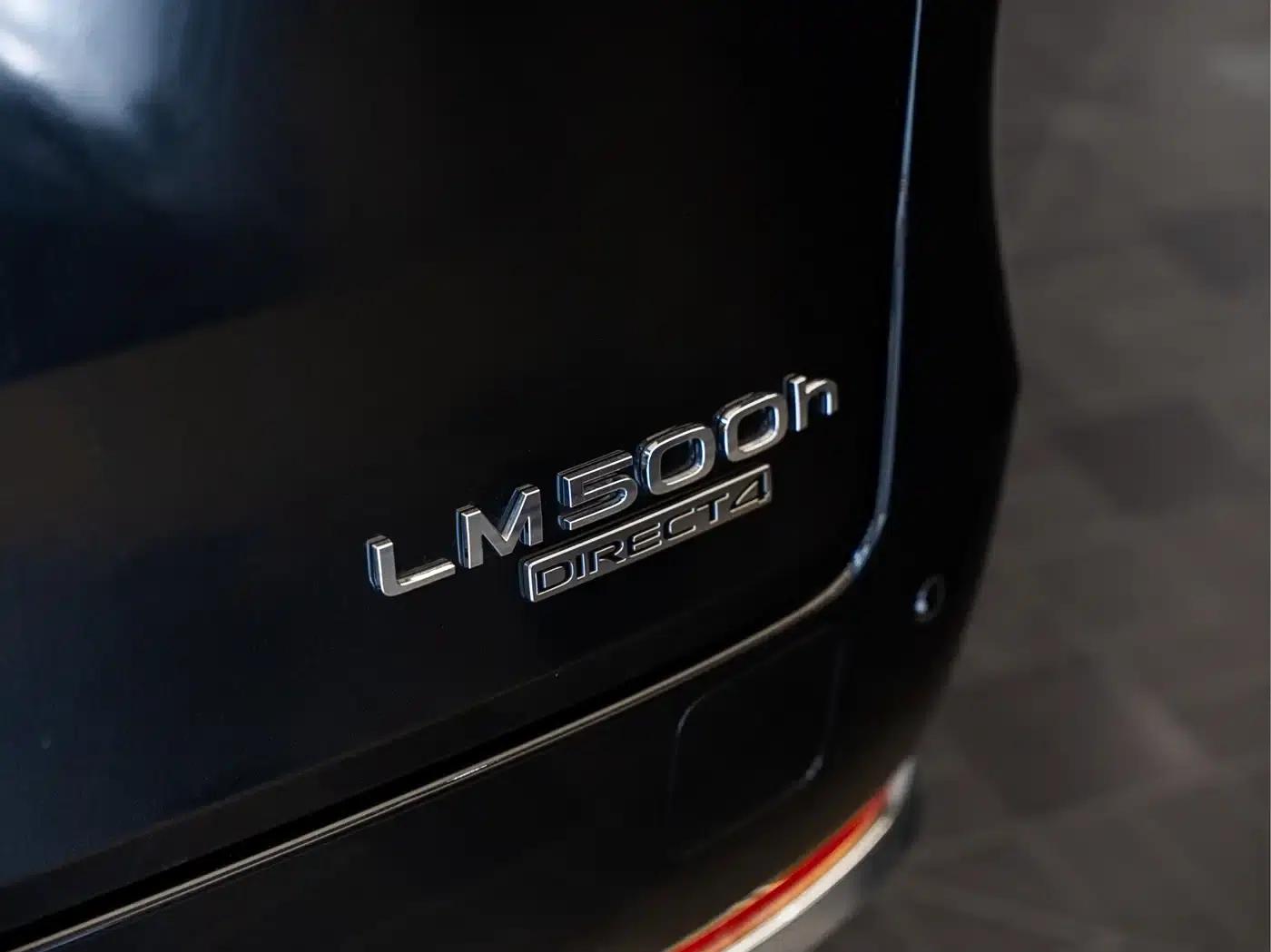 Lexus LM 2023 500h Four-Seat Executive Edition — миниатюра 10