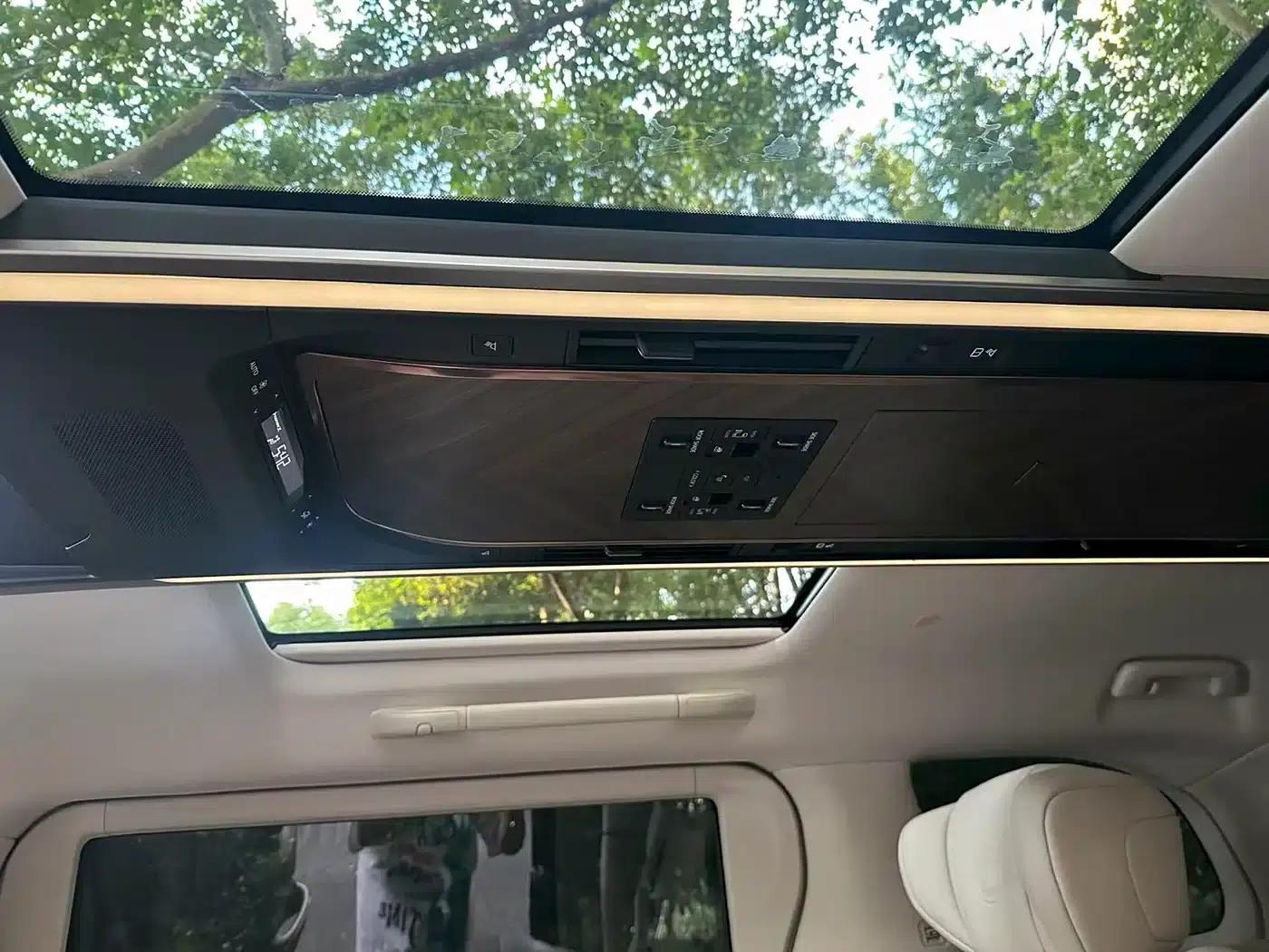 Lexus LM 2023 350h 7-Seat Elegant Edition — миниатюра 12