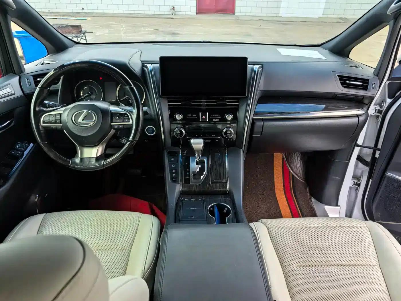 Lexus LM 2020 300h 7-Seat Elegant Edition — миниатюра 11