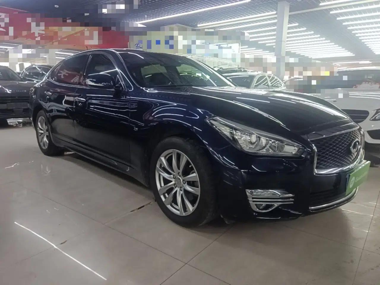 Infiniti Q70 2017 Q70L 2.5L Elite Edition — миниатюра 3
