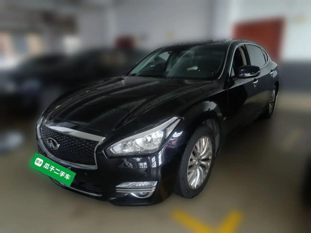 Infiniti Q70 2015 Q70L 2.5L Enjoyment Edition — миниатюра 1