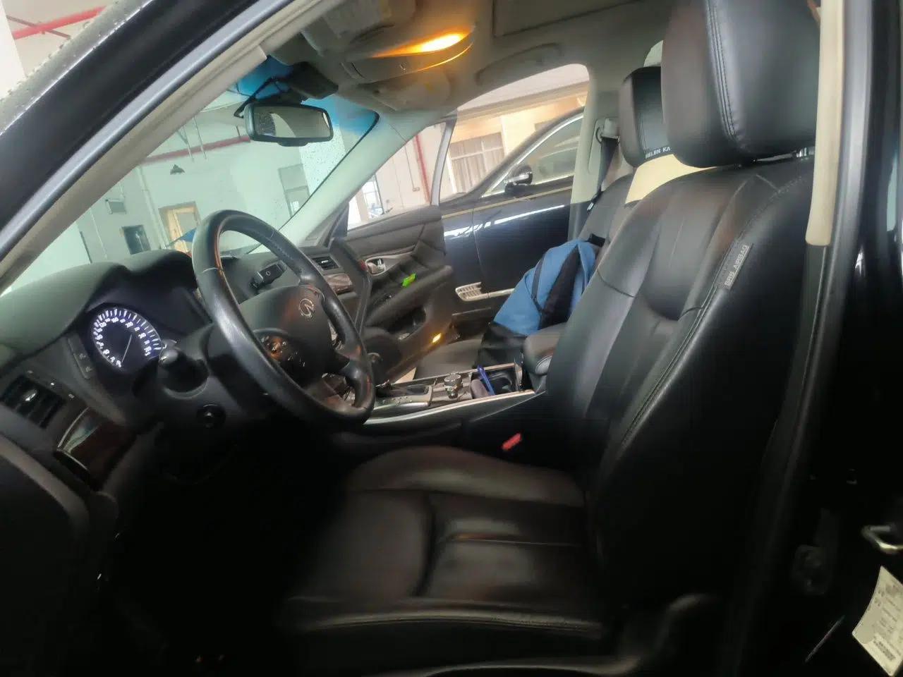 Infiniti Q70 2015 Q70L 2.5L Enjoyment Edition — миниатюра 15