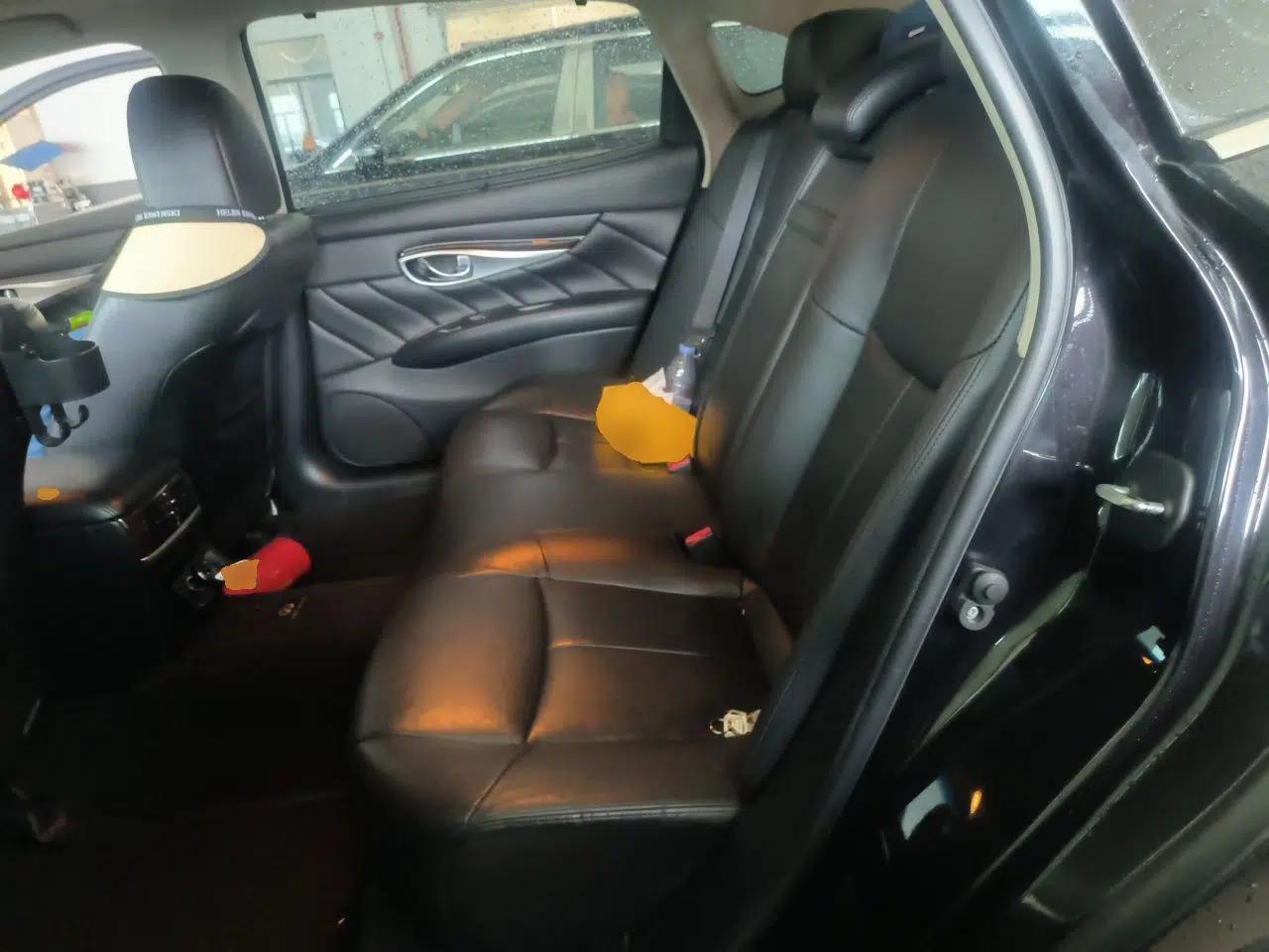 Infiniti Q70 2015 Q70L 2.5L Enjoyment Edition — миниатюра 17