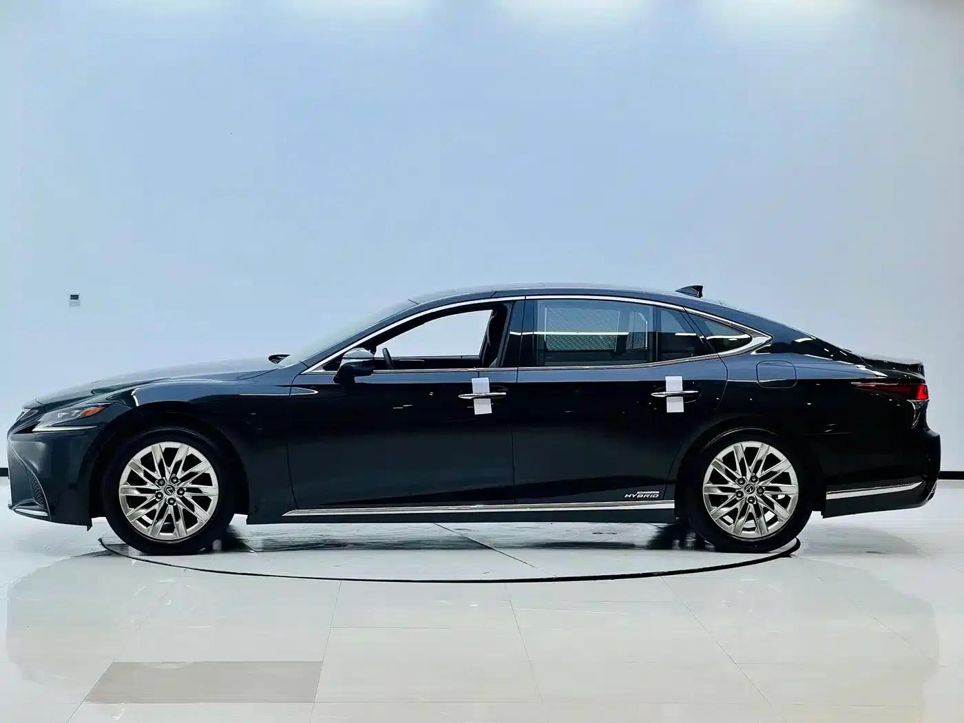 Lexus LS 2020 500h Luxury Edition (China V emission standard) — миниатюра 3