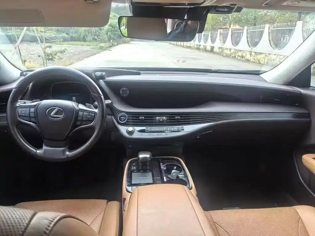 Lexus LS 2020 500h Luxury Edition (China VI Emission Standard) — миниатюра 4