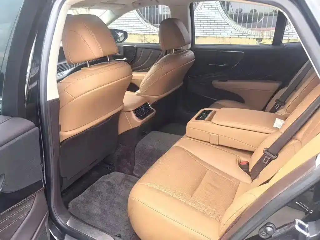 Lexus LS 2020 500h Luxury Edition (China VI Emission Standard) — миниатюра 6