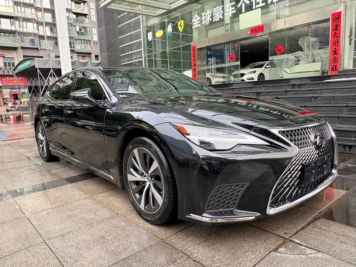 Lexus LS 2021 500h Luxury Edition — миниатюра 3