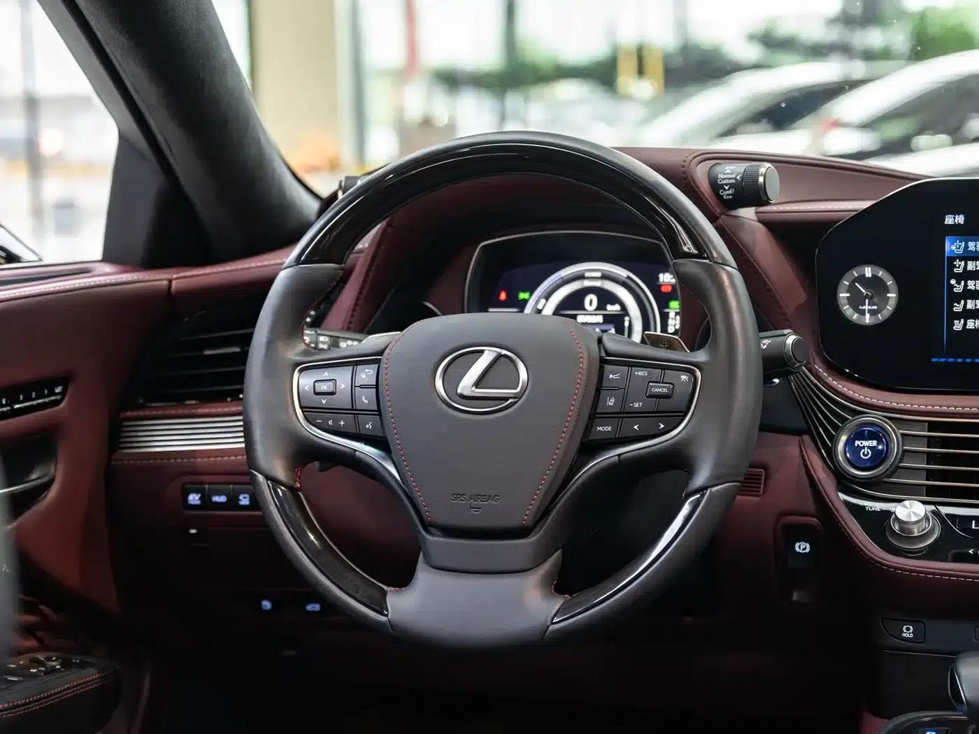 Lexus LS 500h Executive Edition 2021 — миниатюра 14