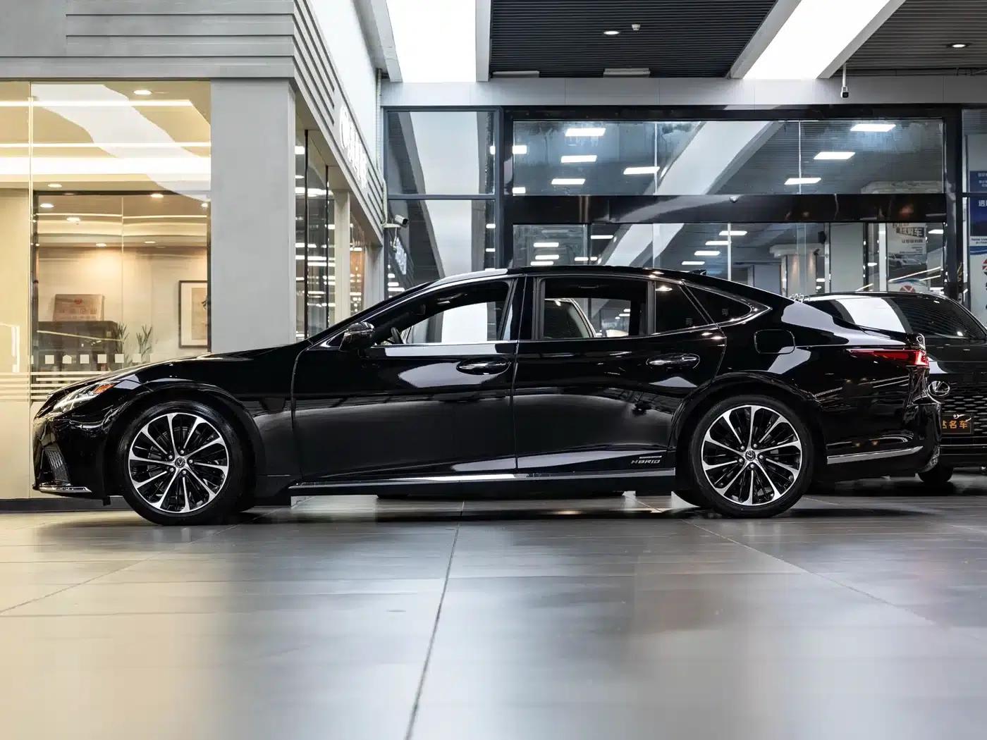 Lexus LS 500h Executive Edition 2021 — миниатюра 4
