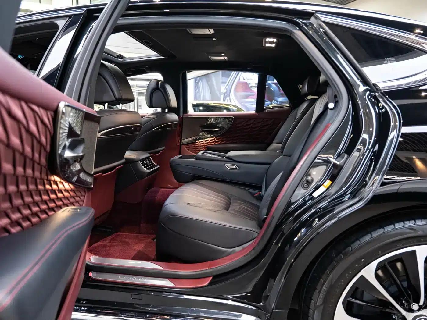 Lexus LS 500h Executive Edition 2021 — миниатюра 10