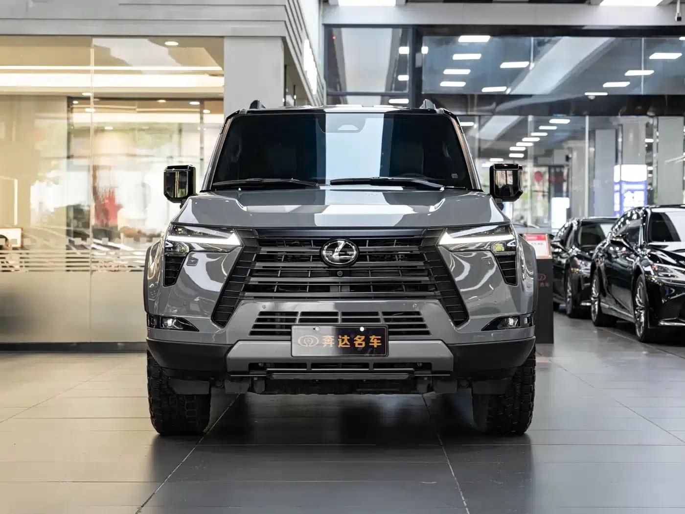 Lexus GX 2024 Overtrail Peak Edition — миниатюра 2