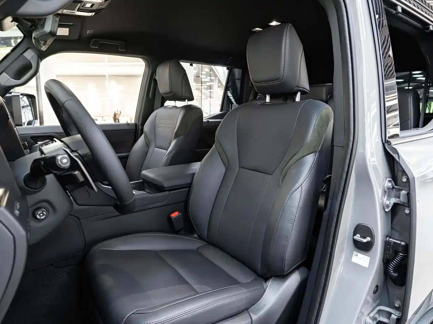 Lexus GX 2024 Overtrail Peak Edition — миниатюра 11